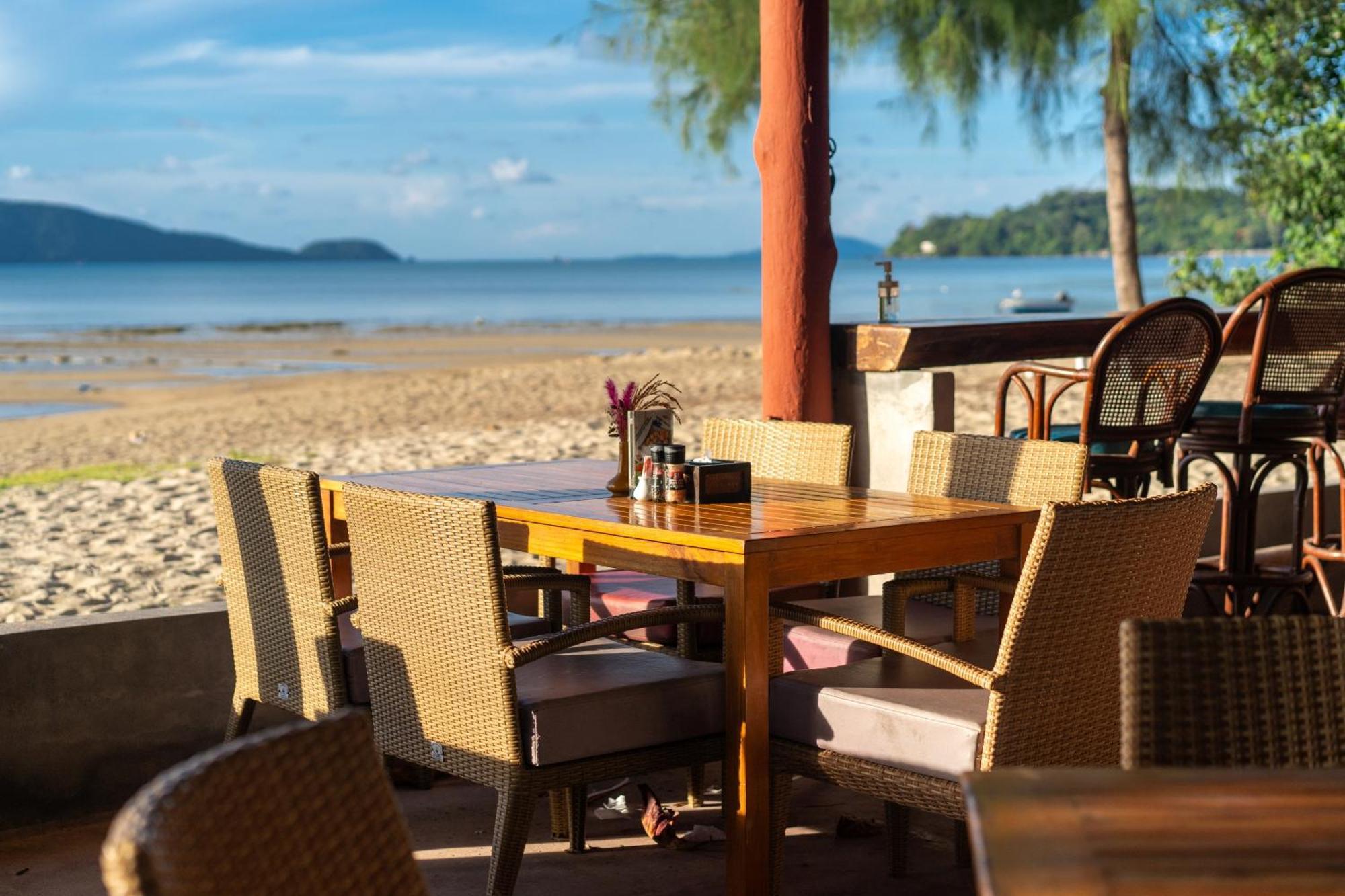 Friendship Beach Resort & Atmanjai Wellness Centre Rawai Extérieur photo