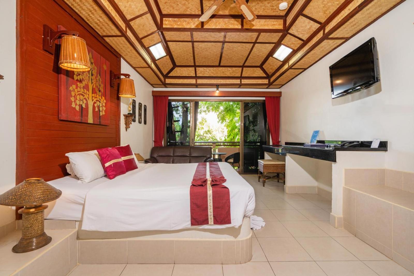 Friendship Beach Resort & Atmanjai Wellness Centre Rawai Chambre photo