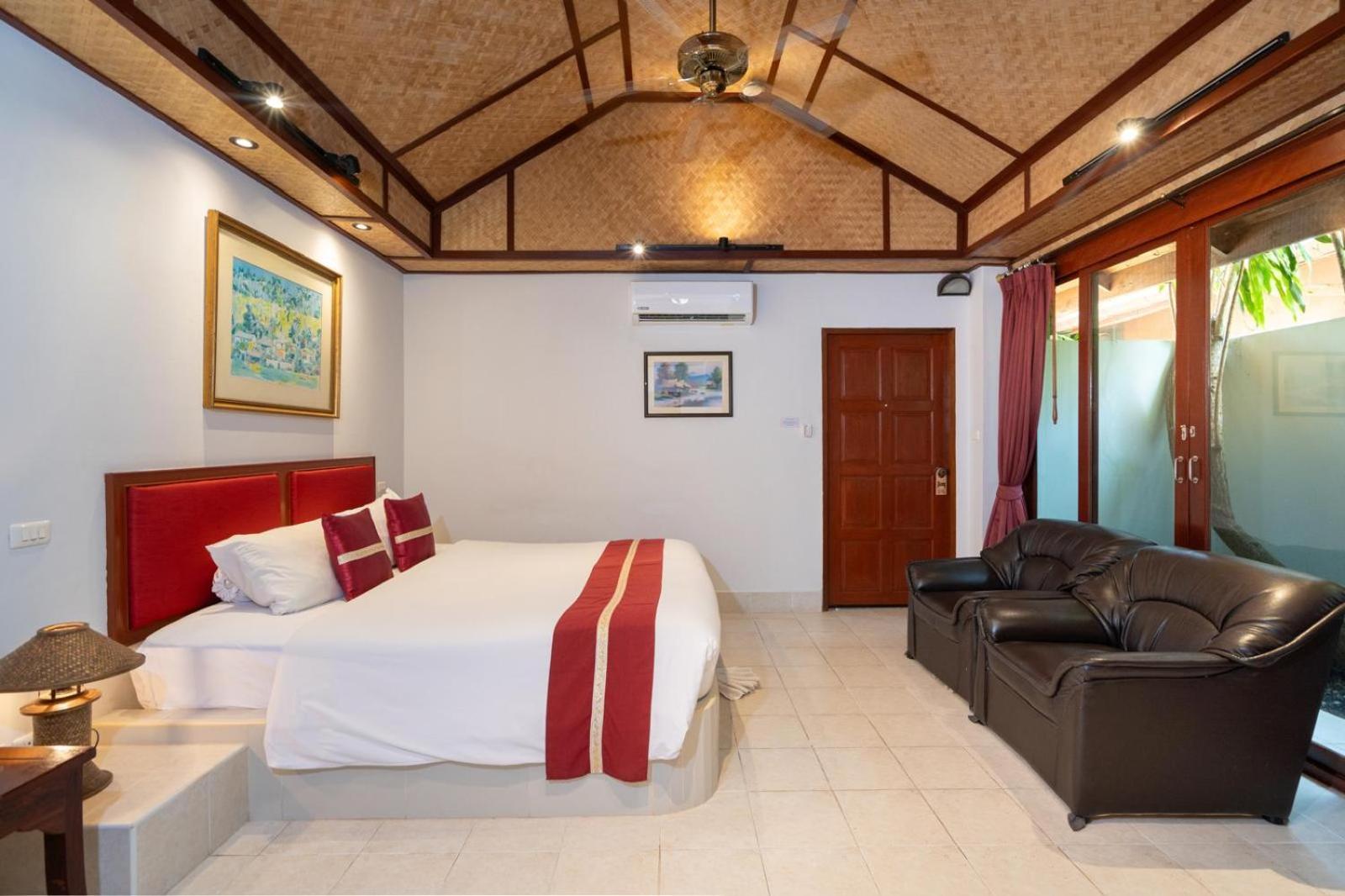 Friendship Beach Resort & Atmanjai Wellness Centre Rawai Chambre photo