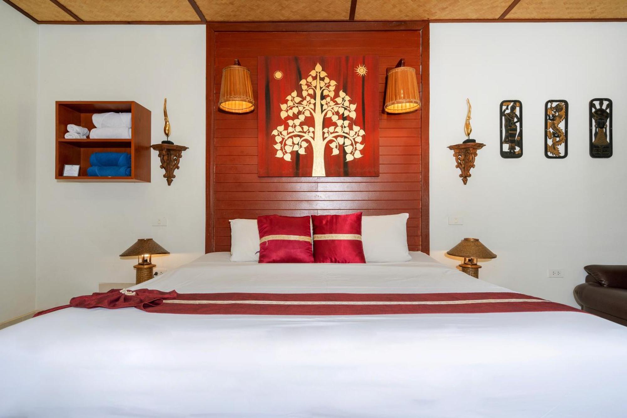 Friendship Beach Resort & Atmanjai Wellness Centre Rawai Chambre photo
